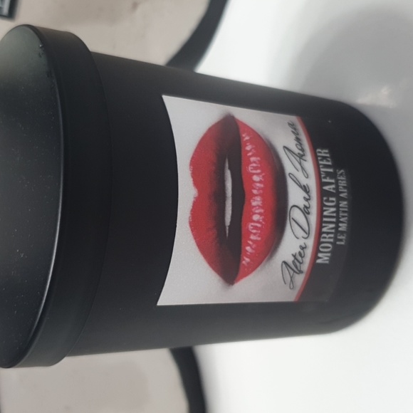 After Dark Aroma Candle - Picture 1 of 2
